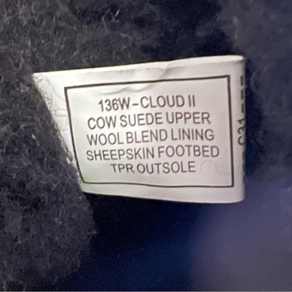 Bearpaw SZ woman’s 9, black suede leather, snow boot. - Picture 6 of 12